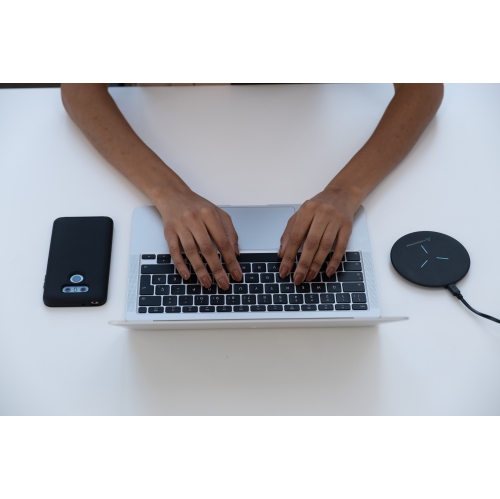 AXS 15W PROCharge Unplugged+ Wireless Charger Black + USB-C Cable