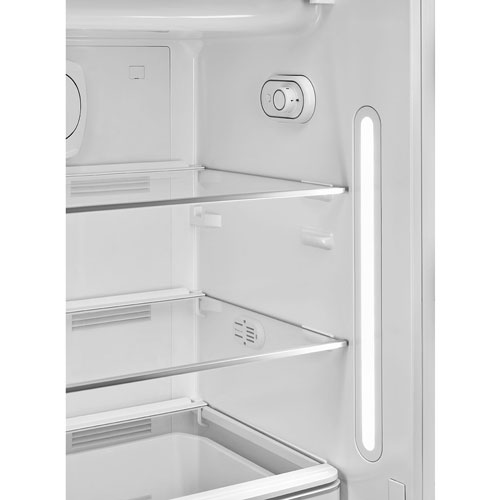Réfrigérateur à une porte 9,2 pi³ 24 po de style années 50 de Smeg - Crème