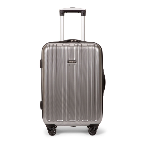 swissgear lightweight luggage