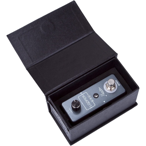 Rowin Guitar Looper Effects Pedal Unlimited Overdubs 10 Minutes of Looping with USB Cable