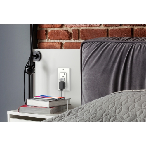 Geeni Smart Wi-Fi Wall Outlet With 2 Plugs and 2 USB Ports - White