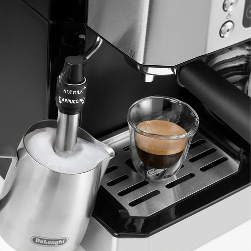Machine à café et à espresso tout-en-un de De'Longhi - Noir/Acier inoxydable