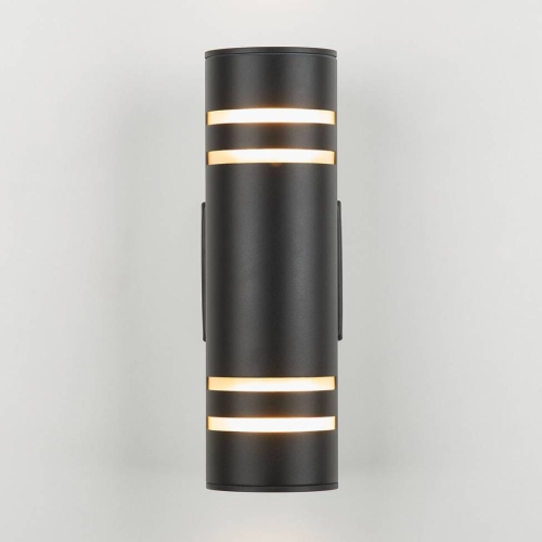 ARTIKA  V3 Outdoor Light - In Black nice light