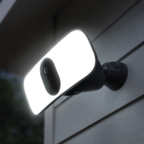 Arlo Pro 3 Wire-Free Outdoor 2K Floodlight Security Camera - Black