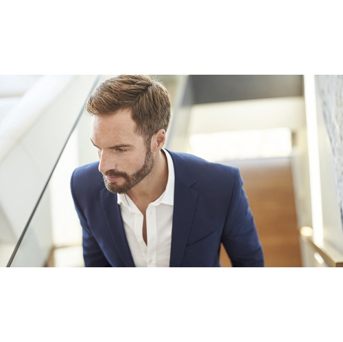 Aspirateur sans fil sec/humide série 7000 Multigroom de Philips avec 19 accessoires de tonte et sac de rangement, MG7770/18