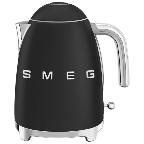 Bouilloire électrique de style années 50 de Smeg - 1,7 L - Noir mat