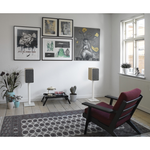 DALI OBERON 3 Bookshelf Speakers - Light Oak