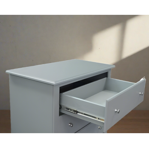 Commode en bois massif à cinq tiroirs gris