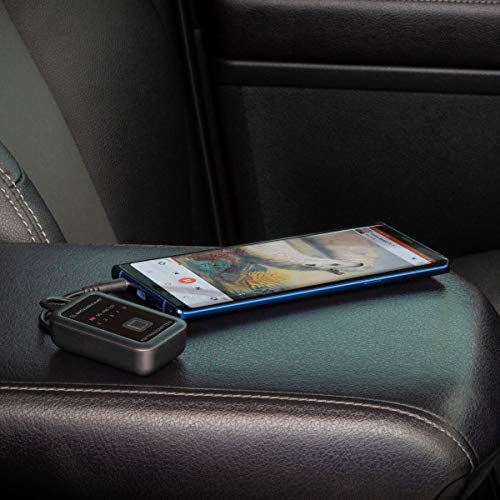 Émetteur FM Scosche alimenté par batterie avec 20 fréquences préréglées, emballage détail