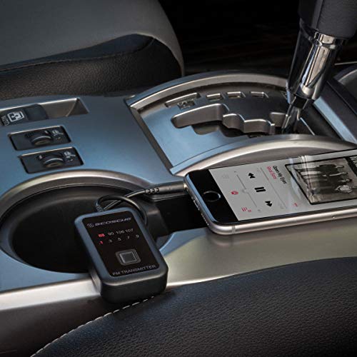 Émetteur FM Scosche alimenté par batterie avec 20 fréquences préréglées, emballage détail