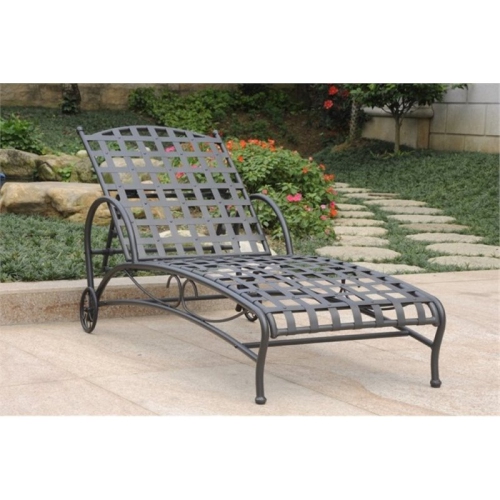 BOWERY HILL  Iron Patio Chaise Lounge In Antique In Black