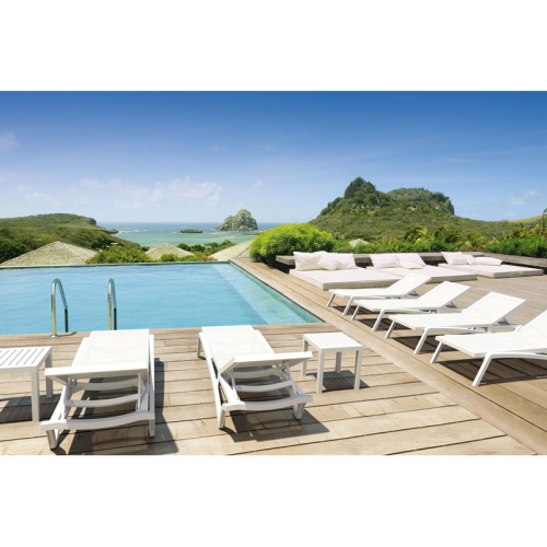 Compamia Ocean Square Resin Patio Side Table in White