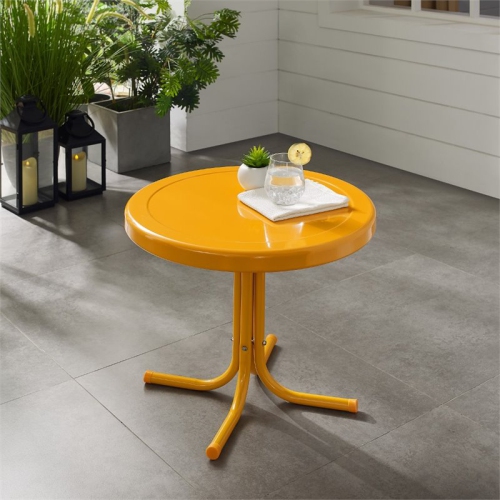Pemberly Row Retro Metal Patio End Table in Tangerine