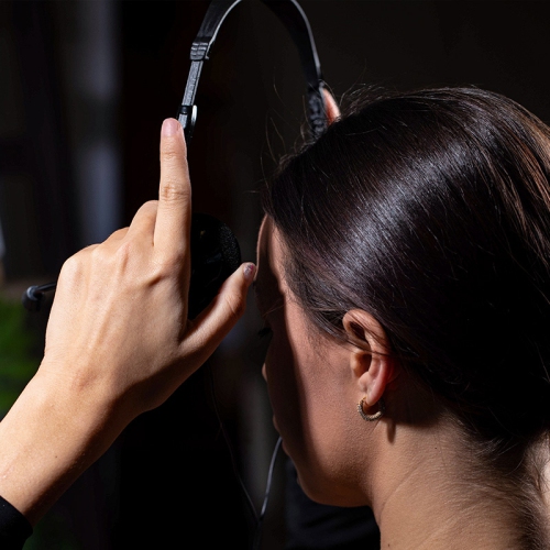 Klipxtreme Headset Sekual Stereo USB with Boom Mic Omnidirectional Inline Vol Control - Black