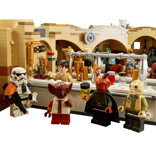 LEGO Star Wars: A New Hope Mos Eisley Cantina - 3187 Piece Building Set [LEGO #75290]