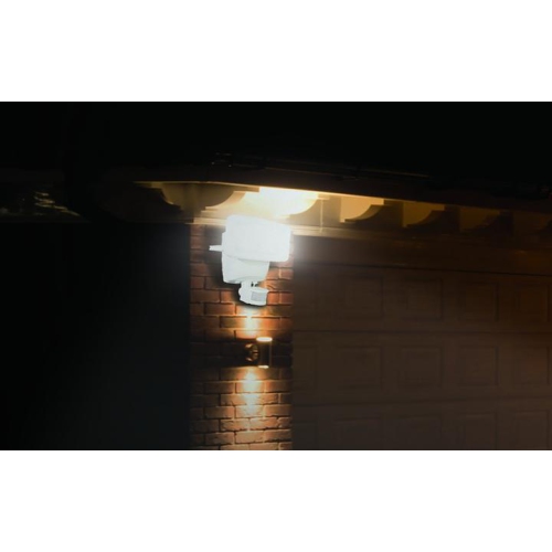 Classy Caps Super Bright 100 LED Solar Motion Security Light SMS600W