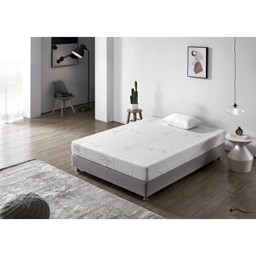 Rest Therapy 8 Inch Serenity Bamboo Memory Foam Mattress
