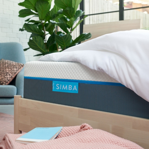 Le matelas dans une boîte Simba® 2500 Hybrid de 12&nbsp;po à haut plat - Format grand lit