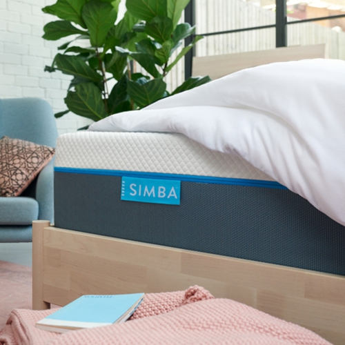 Le matelas dans une boîte Simba® 5000 Pro Flex Hybrid de 14&nbsp;po à haut plat - Format simple