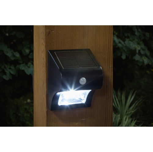 Classy Caps Solar Motion Sensor Deck & Wall Light SL133