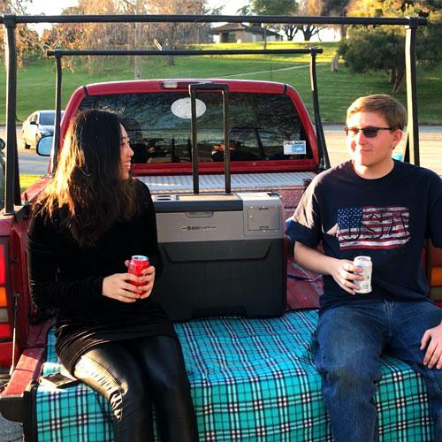 Réfrigérateur/congélateur solaire portatif X40A Combo de LiONCooler et panneau solaire de 90 W.