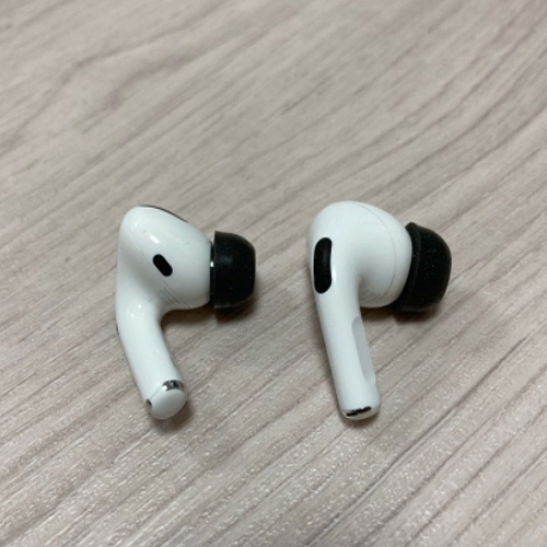 Size M Noise Isolate Foam Ear Tips Earbuds Cover Protective Earphone  Earplugs For Apple AirPods Pro - Black | Best Buy Canada