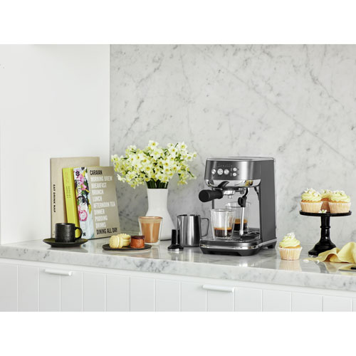 Machine à espresso automatique Bambino Plus de Breville - Acier inoxydable noir