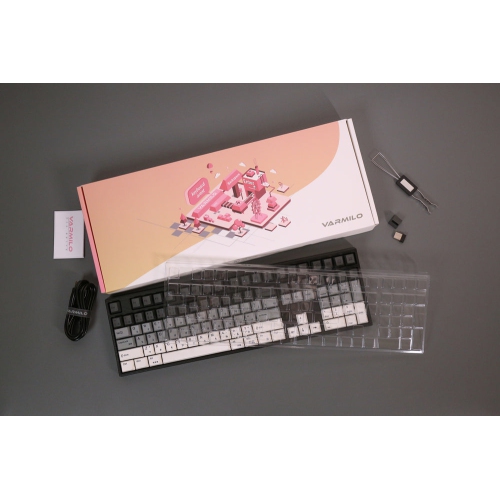 Varmilo Yakumo - Wired Mechanical Keyboard, White Backlit, EC Daisy Switch, PBT Keycaps, Full size Layout, Black