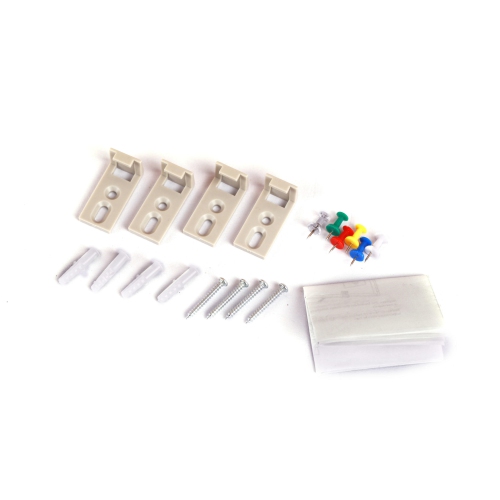 Moustache – babillard en liège 36 x 24 po, cadre en aluminium,