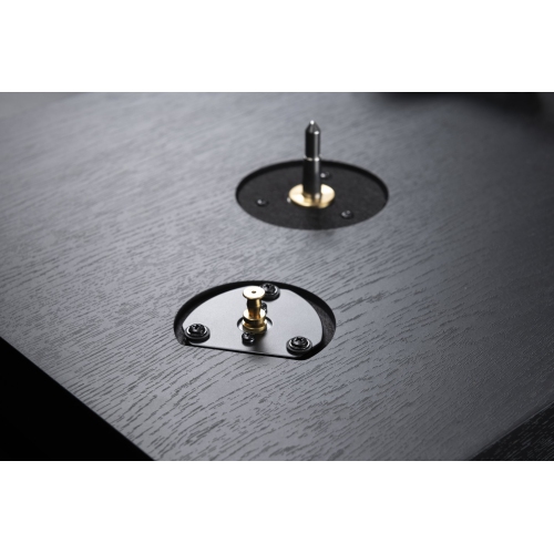 CS418 Three Speed Manual Turntable by Dual