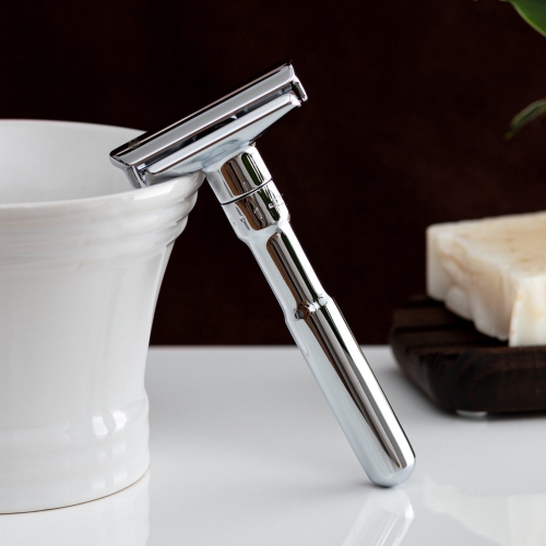 Merkur Futur Adjustable Double Edge Safety Razor With Snap Closure, Chrome
