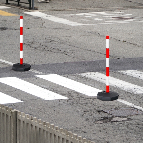 Gymax 6PCS Traffic Delineator Pole Safety Caution Barrier w/ 5ft Link Chains