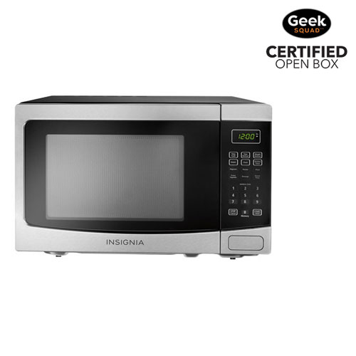 INSIGNIA 1.2 CU. FT. MICROWAVE (BLACK & STAINLESS STEEL) – NS-MW12SS6-C