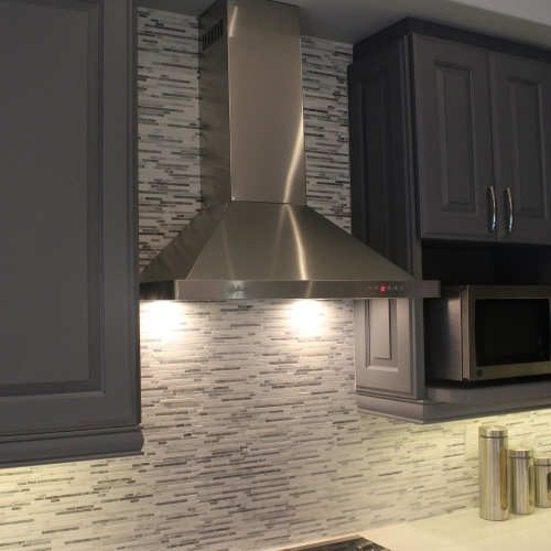 Cyclone 36" 550 CFM LED lights Pyramid Wall Mount Range Hood - Stainless Steel