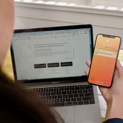 Serrure intelligente Bluetooth de Yale pour armoire - Blanc