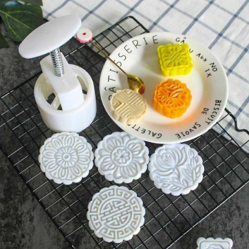 Moon Cake Mould with Stamps for Flowers Hand Pressure Fondant Baking Accessories