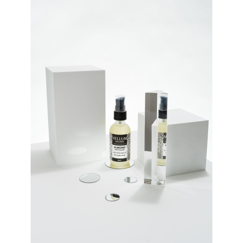 Vellum Wellness Essential Oil Deep Sleep Kit for enhancing sleep, creating a calming ambiance in your home and relaxing before bed