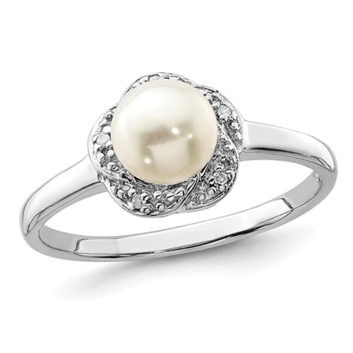 GEM AND HARMONY  Freshwater Cultured Pearl Ring 6MM In Sterling In Silver