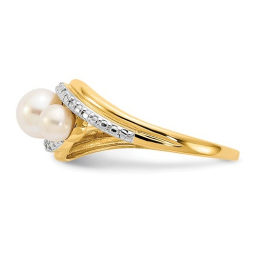 14K Yellow Gold Three Stone Freshwater Cultured White Pearl Ring with Accent Diamonds