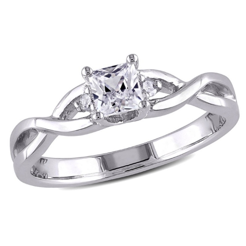 Bague en argent sterling avec signe de l'infini en saphir blanc synthétique taille princesse de 3/8 carats