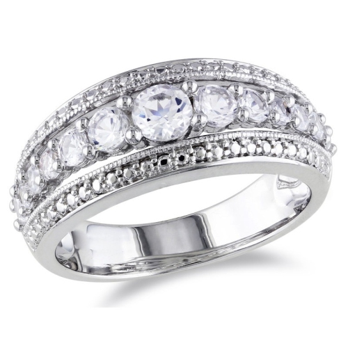 GEM AND HARMONY  1 1/8 Carat (Ctw) Lab Created Sapphire Graduated Ring In Sterling Silver In White