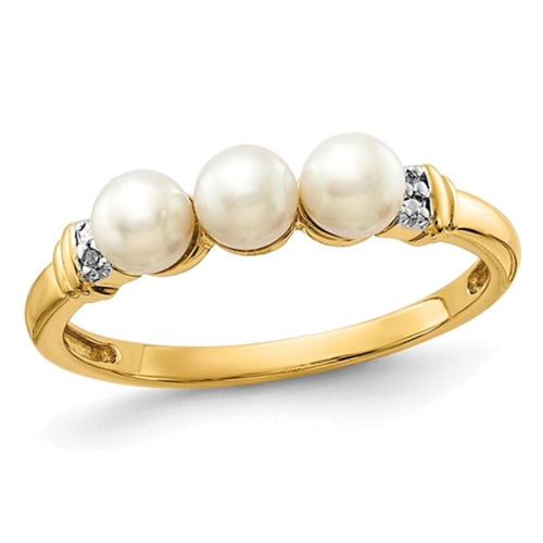 14K Yellow Gold Freshwater Cultured Pearl Ring with Accent Diamonds
