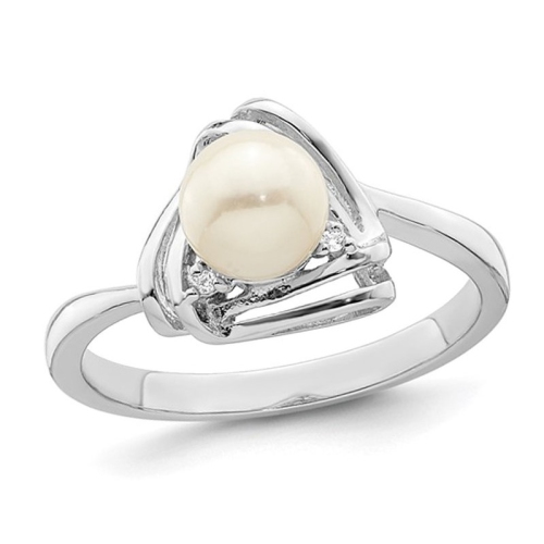 GEM AND HARMONY  Freshwater Cultured Pearl (6Mm) Ring In Sterling In Silver