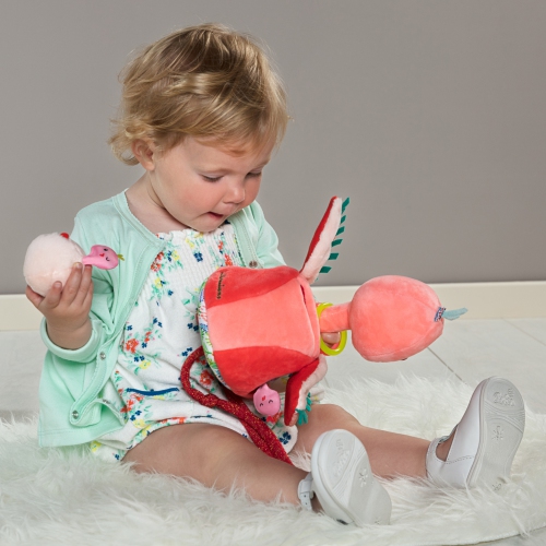 Lilliputien Anais the Flamingo and her Babies Activity Toy