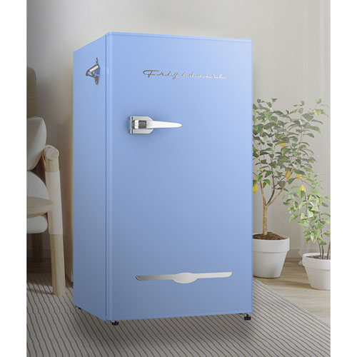 Frigidaire Retro EFR376 Mini-bar réfrigérateur de 3,2 pi3 avec ouvre-bouteille latéral - Bleu