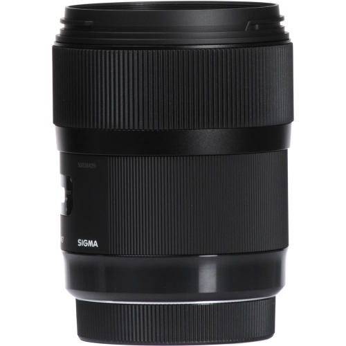Sigma 35mm f/1.4 DG HSM Art Lens for Nikon F Bundle