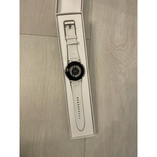 Refurbished - Samsung Galaxy Watch4 Classic 42mm Smartwatch with Heart Rate Monitor - Silver