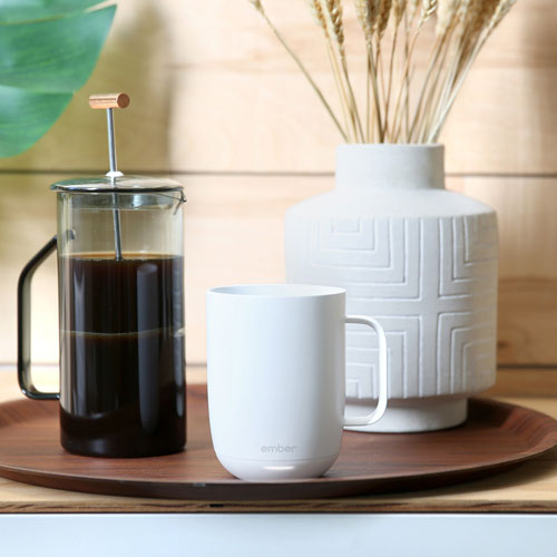 Tasse intelligente à régulation thermique de 414 ml Mug 2 d'Ember - Blanc
