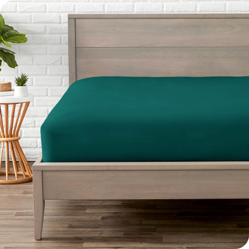 Bare Home Fitted Bottom Sheet - Premium 1800 Ultra-Soft Wrinkle Resistant Microfiber - Hypoallergenic - Deep Pocket - Twin XL, Emerald
