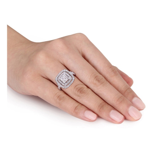 2.00 Carat Princess-Cut Diamond Engagement Ring in 14K White Gold